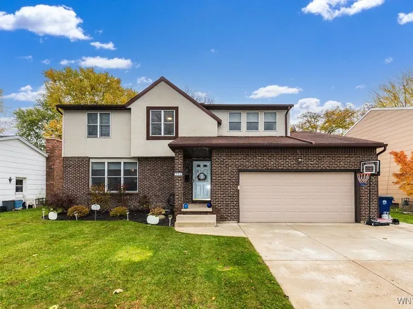 285 Sprucewood Ter, Williamsville, NY 14221