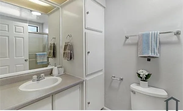 2373 Foothill Blvd #D — Photo 3