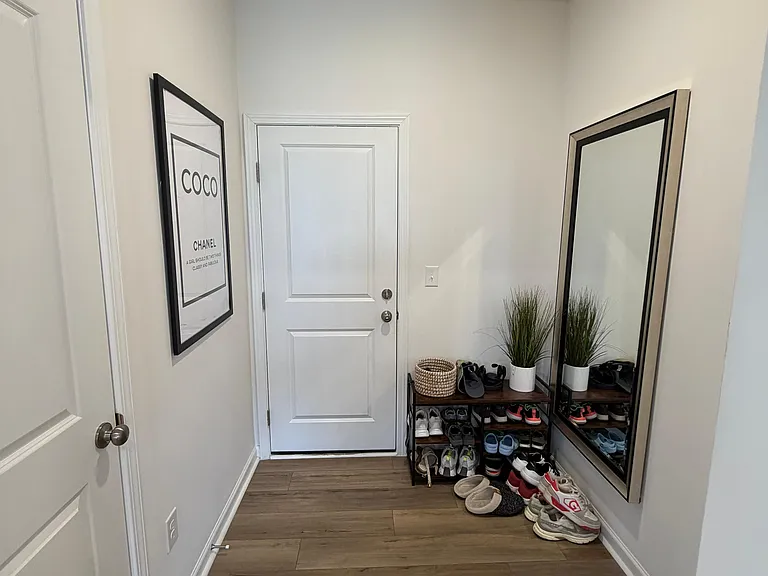 8863 Vanderbilt Rd — Photo 18