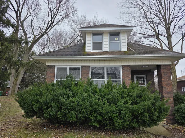 1316 Eagle St, Niles, MI 49120