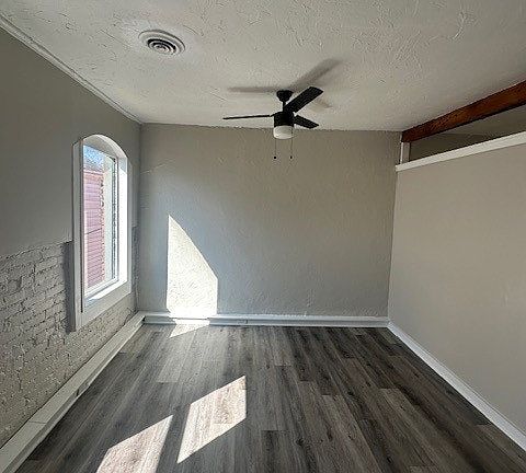 3rd image of 1701 Fulton Rd #3