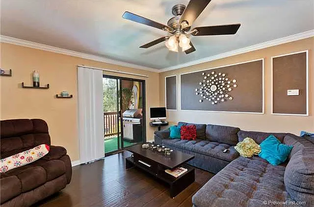 1 bed, 704 sqft, $2,295 — Photo 2