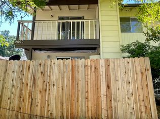 2000 S Dora St #4, Ukiah, CA 95482