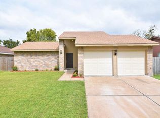 15406 Wildwood Glen Dr, Houston, TX 77083