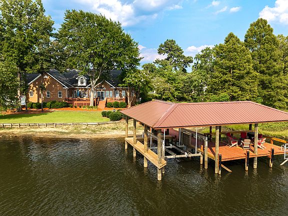 2nd image of 65 Reedy Ct