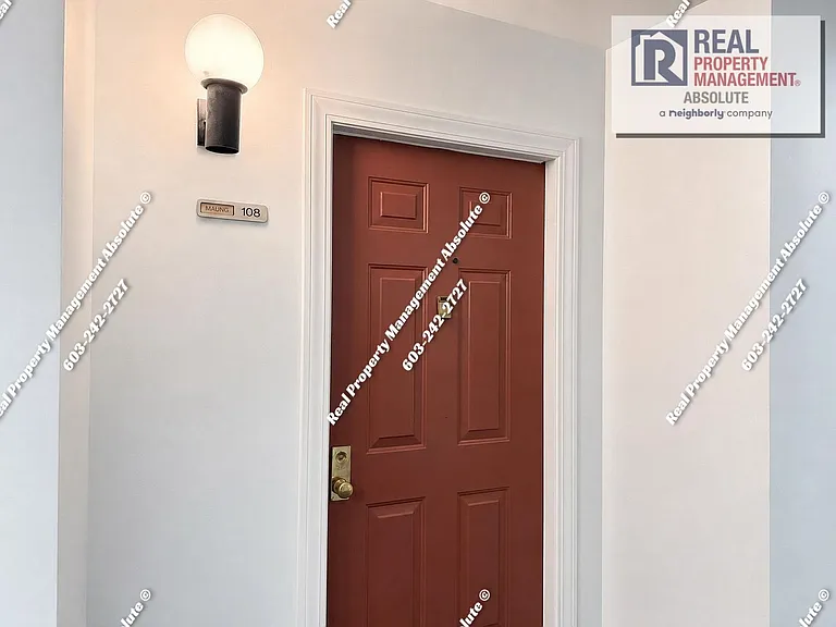 110 Coliseum Ave #108 — Photo 5
