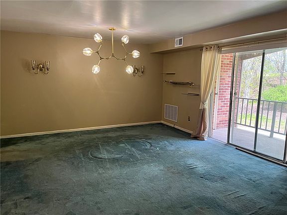 4th image of 611 Calais Dr APT 4203