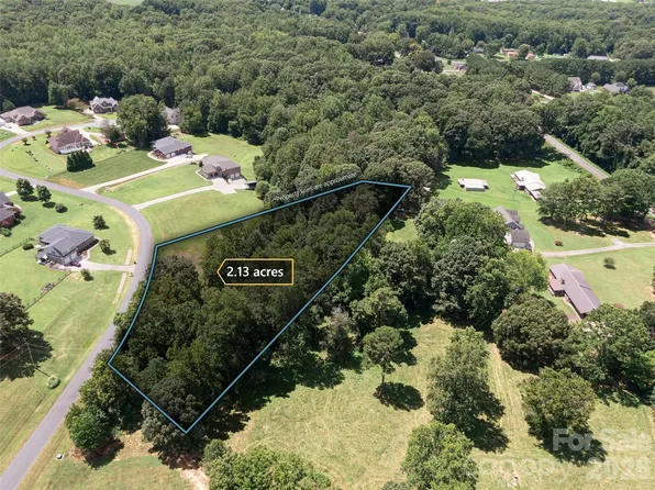 134 Savannah Crossing Dr, Mount Ulla, NC 28115