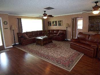 2nd image of 3760 Dellwood Blvd