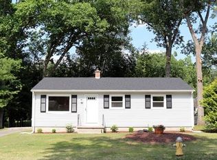 60 Jeanne Marie St, Springfield, MA 01129