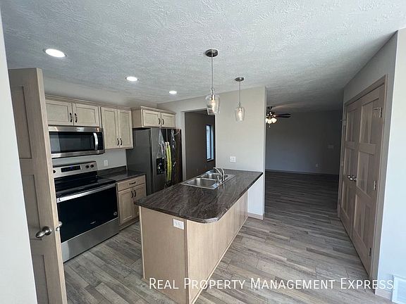 5th image of 9715 W Broek Dr