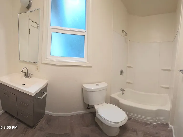 1101 Columbus Ave — Photo 5