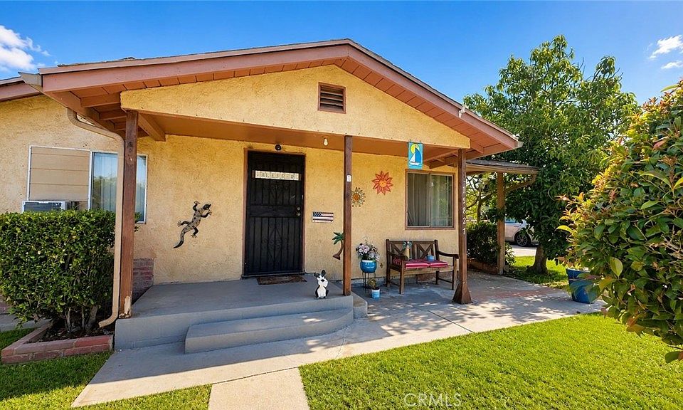 1st image of 15827 Juarez St