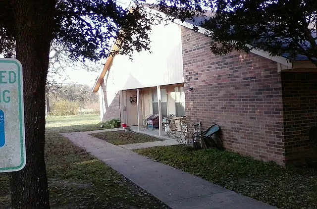 705 W Mitchell St #705 — Photo 2