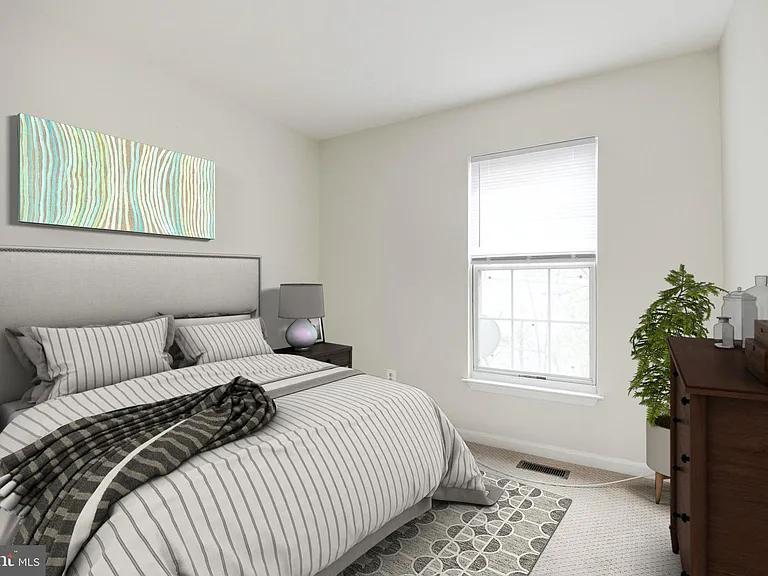 22037 Manning Sq — Photo 30