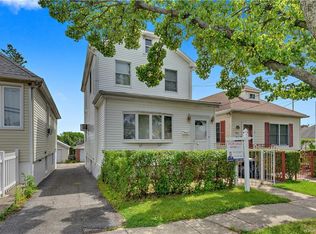 816 Logan Ave, Bronx, NY 10465
