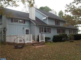 6264 Groveland Rd, Pipersville, PA 18947