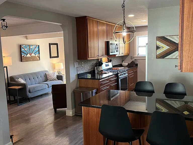 3009 Locke Ln — Photo 20