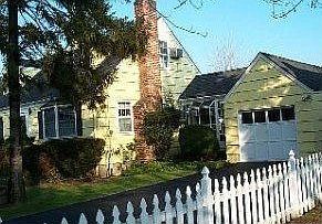 1st image of 20 Davison Ct