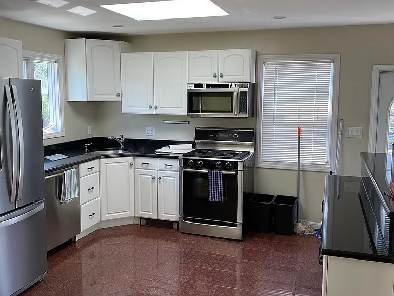 161 Rice Rd — Photo 9