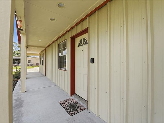 5th image of 3710 Holy Rd