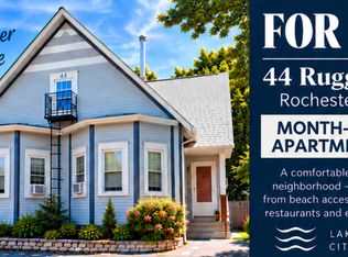 40-44 Ruggles St, Rochester, NY 14612