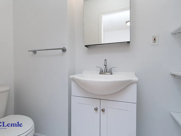1361 Lexington Ave #2FW — Photo 14