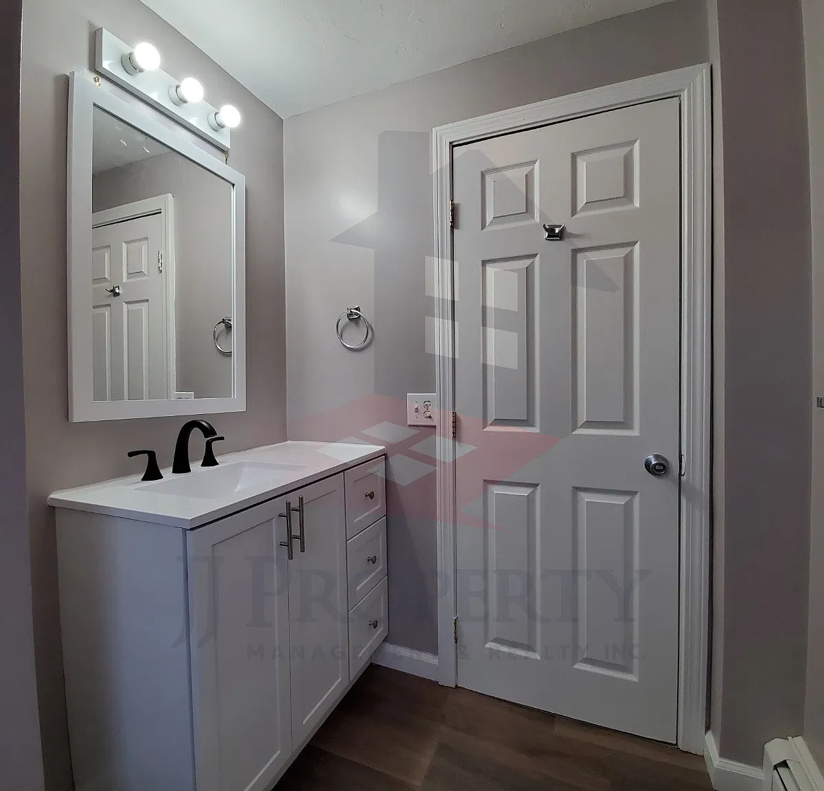 1 bed, $1,300 — Photo 1
