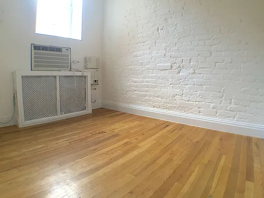 Rented by Ink Realty Services LLC | media 35