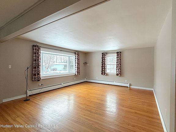 3rd image of 13 James Street