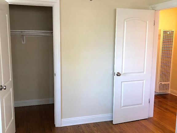2nd image of 4239 Tujunga Ave #2