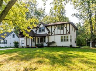 1363 Seneca Creek Rd, Buffalo, NY 14224