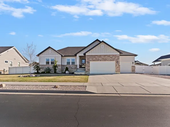 4051 W 550 S, West Pt, UT 84015