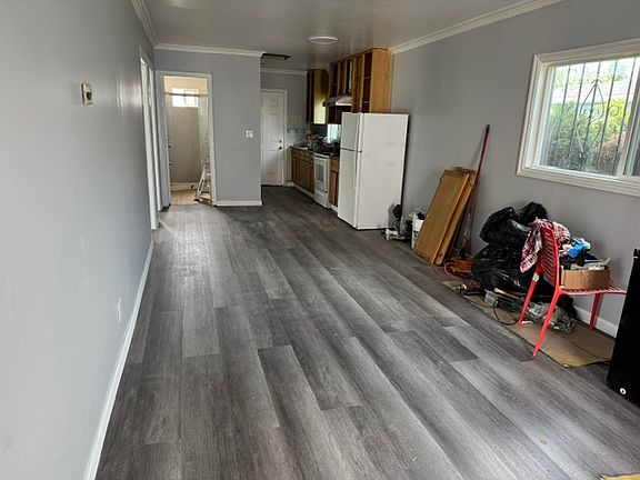 3rd image of 1638 Sunshine Ct