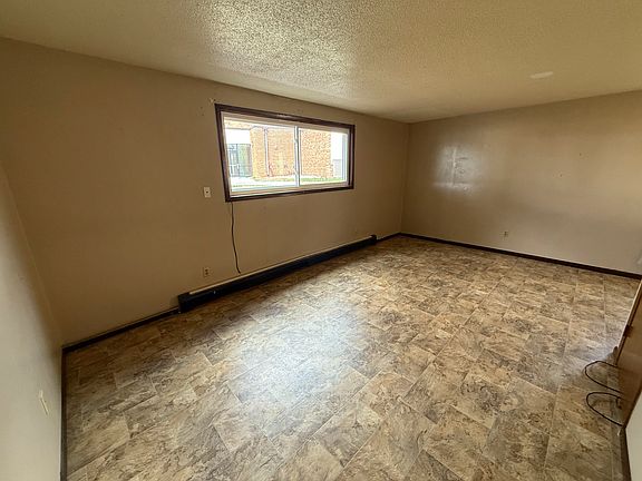 4th image of 190 Cleveland Ave #3