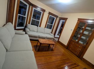 122 Foster St, New Haven, CT 06511