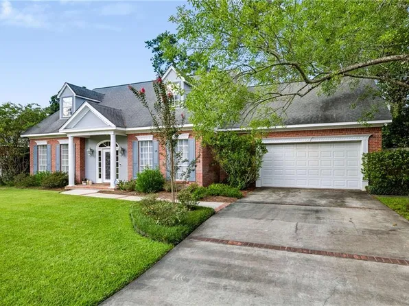 88 Longwood Dr, Mandeville, LA 70471