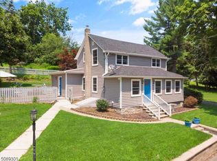 67 Hamilton Rd, Newton, NJ 07860