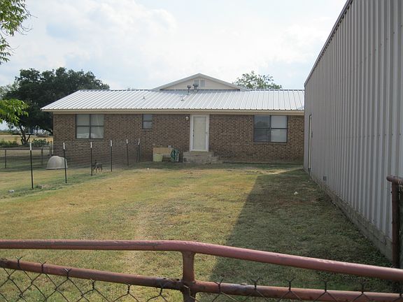 2nd image of 201 County Road 253