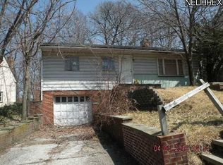 1903 Torbenson Dr, Cleveland, OH 44112