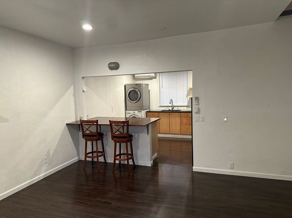 709 Fidalgo Ave #B