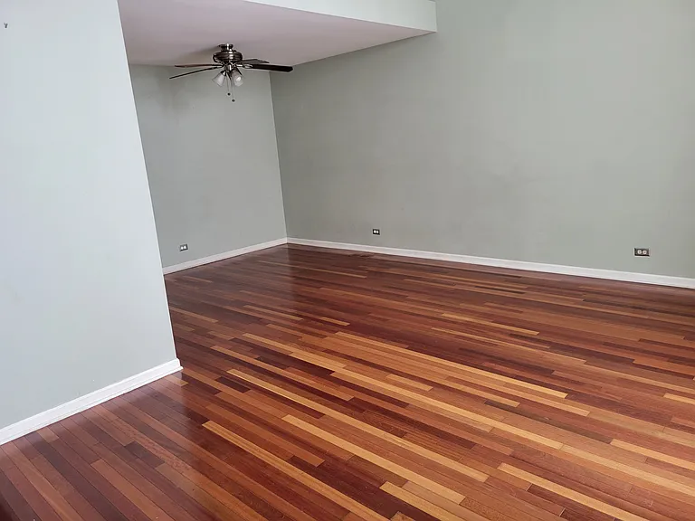 778 Stanford Ln — Photo 4