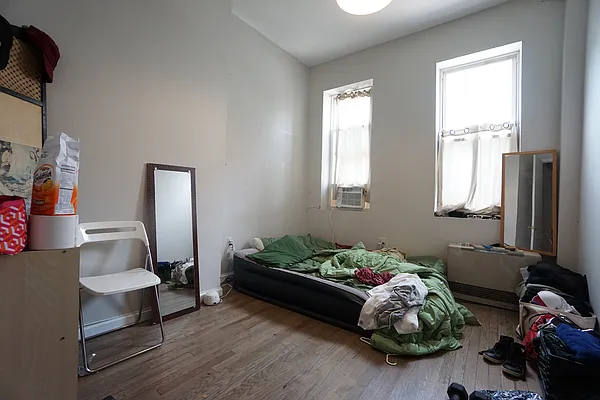 Rented by Rennit Inc. | media 34