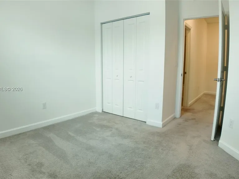 4612 Hollister Ave — Photo 18