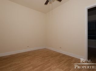 4851 N Damen Ave APT 301, Chicago, IL 60625