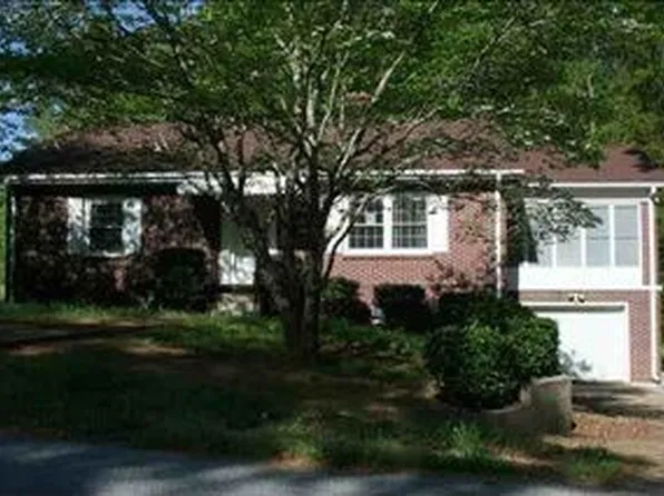 108 Shirmadon Dr, Honea Path, SC 29654