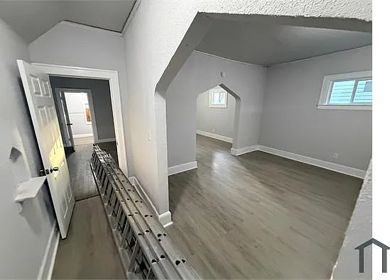 3 bed, 1244 sqft, $1,695 — Photo 3