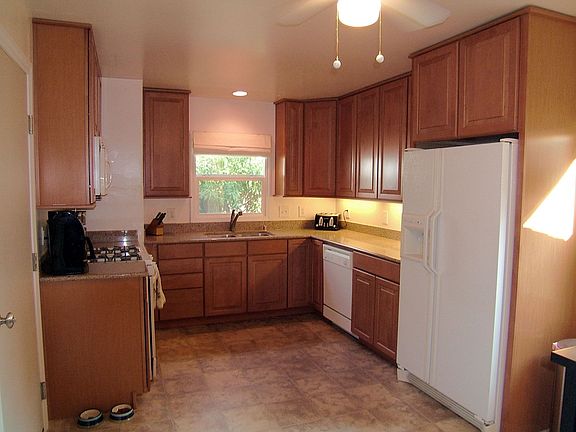 5th image of 6014 11th Ave