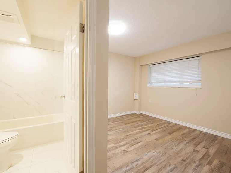 4437 Atlee Ave #GROUND — Photo 5