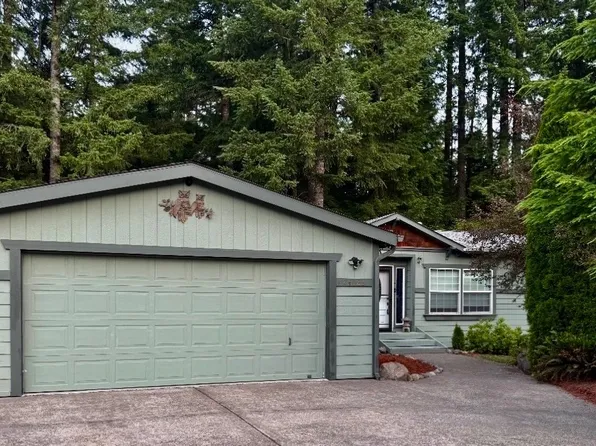 24683 E Cedar Hill Pl, Welches, OR 97067